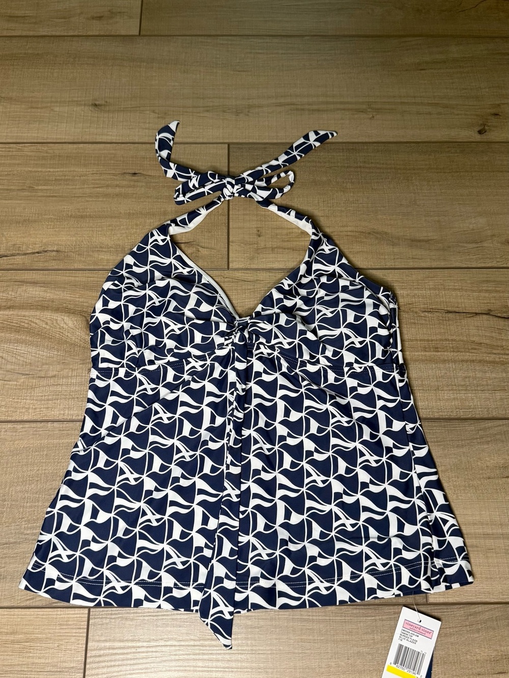 NWT Vineyard Vines Sailing Flags Tankinj Top M Navy Halter Swim $65